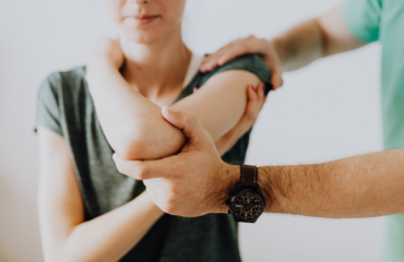 Benefits & Risks of Hormone Replacement Therapy